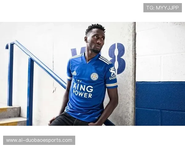 尼日利亚足球天才恩迪迪：从青训到英超巨星的辉煌之路